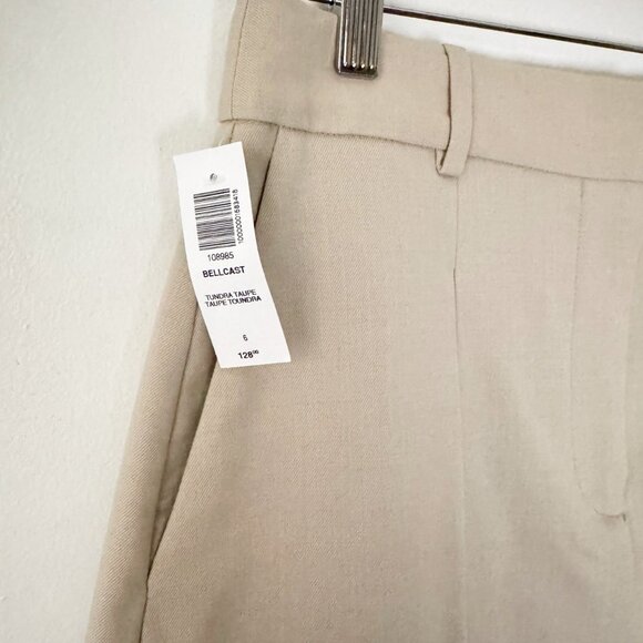 Aritzia Babaton Bellcast Pleated Mini Skirt - Picture 12 of 13